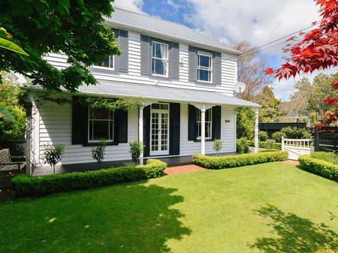 60 Penrose Street, Woburn
