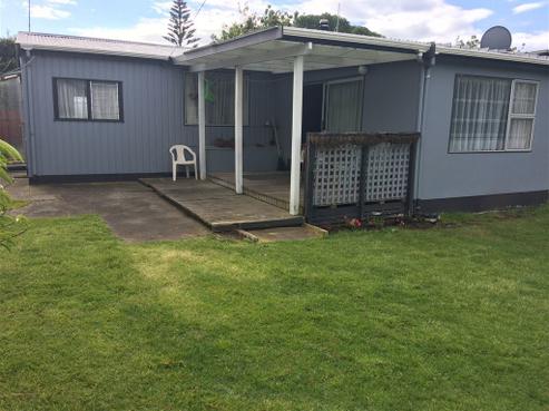 2 Warren Street, Foxton Beach