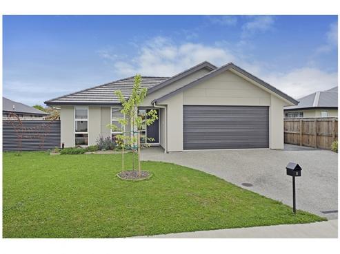 5 Mary Newton Place, Brightwater