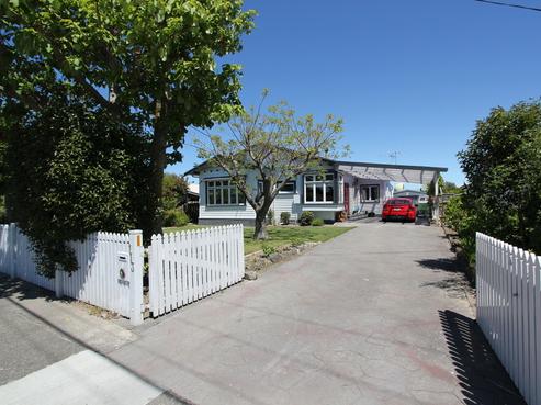 113 Riverbend Road, Onekawa