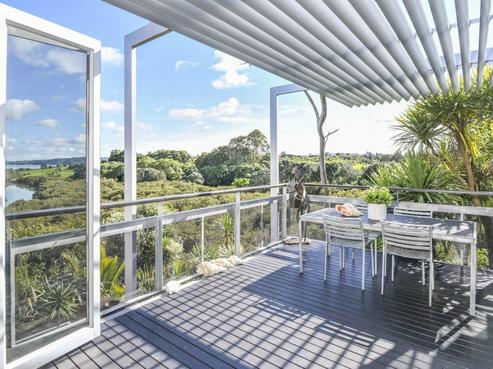 207A Meola Road, Point Chevalier