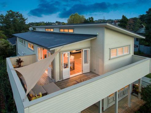 1/4 West Lynn Road, Titirangi