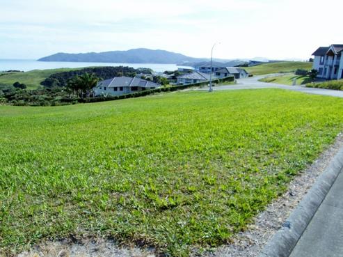 32 Eagles Way, Cable Bay