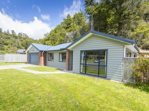 20 Aragon Grove, Kingsley Heights