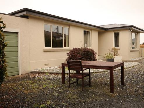 81 West Street, Hawthorndale