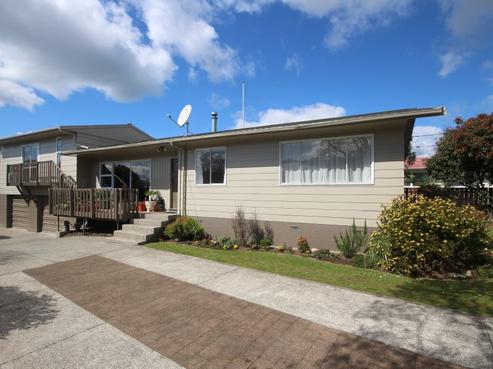18 Euan Street, Mangakakahi