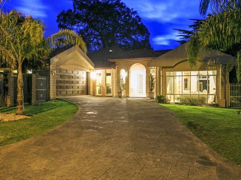 16 Syracuse Place, Albany