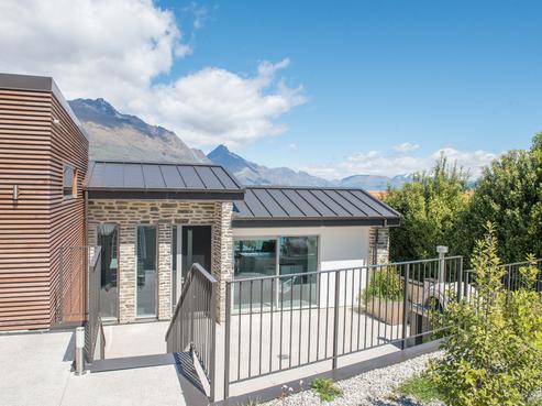 84 Cedar Drive, Kelvin Heights