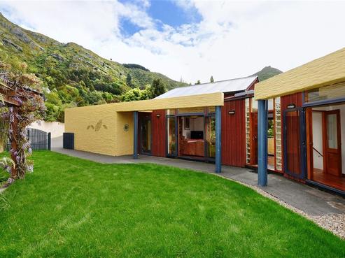 7 The Terrace, Governors Bay