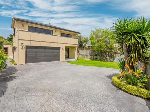 8 Falla Street, Paraparaumu Beach