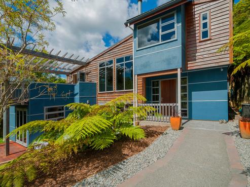36 Matuhi Street, Tirohanga