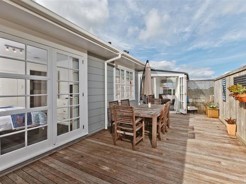 378A East Coast Road, Sunnynook