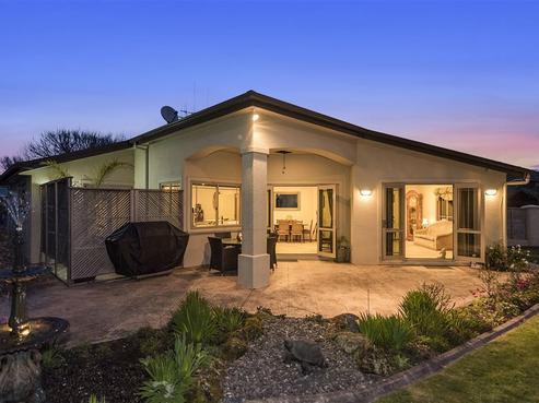 1 Dugald Court, Rototuna