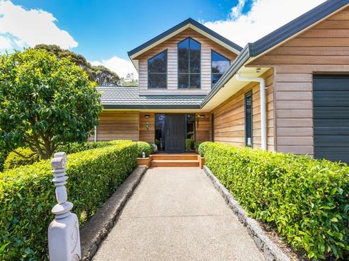 24 Cochran Road, Oratia