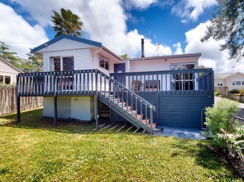 103 Konini Road, Titirangi