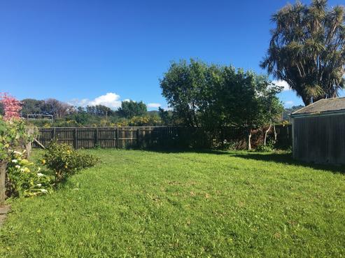 37 Awamutu Grove, Waiwhetu