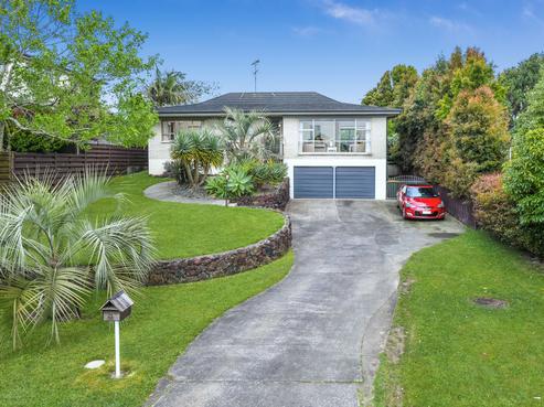 4 Baringa Place, Botany Downs