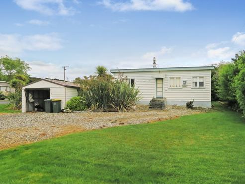 12 Miro Street, Kaka Point