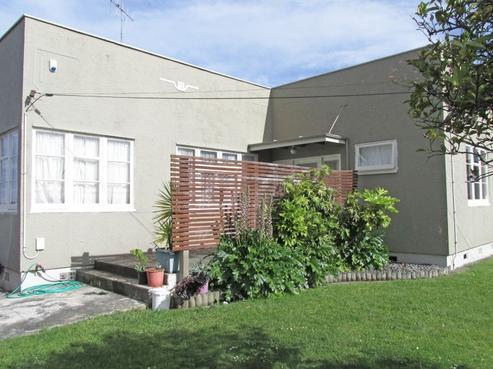 1/10 Lee Road, Taradale