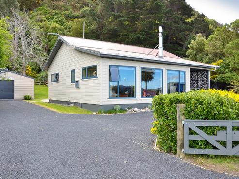 773 Aramoana Road, Aramoana