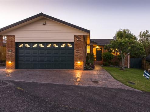 16 Heversham Place, Glendene