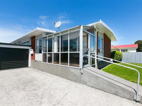 17B Brown Street, Inglewood