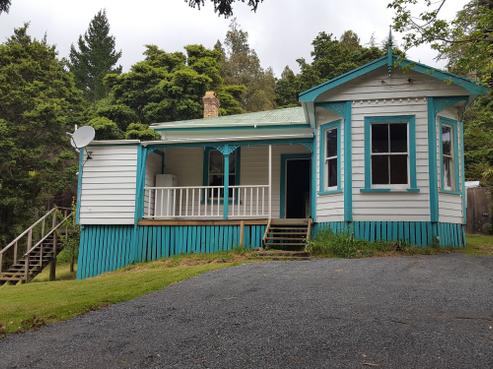 131 Jacentho Road, Peria