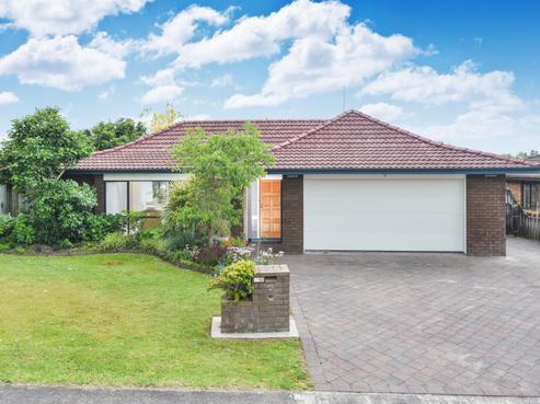 5 Summermist Drive, Northpark