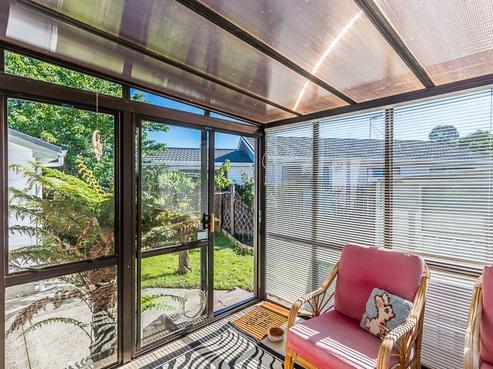 14A Dale Road, Raumati South