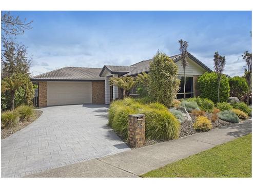 37 Hollybush Drive, Brightwater
