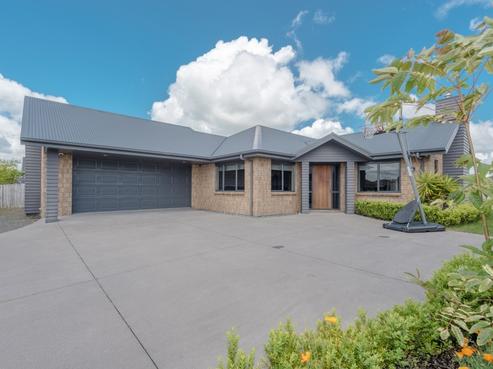 51 Moonlight Drive, Rototuna North