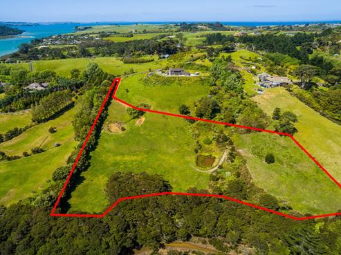 39A Gails Drive, Okura