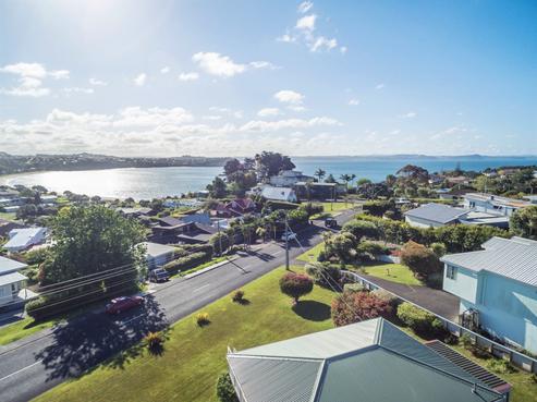 5 Tindalls Bay Road, Tindalls Beach