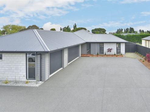 7 Tiny Hill Drive, Rolleston