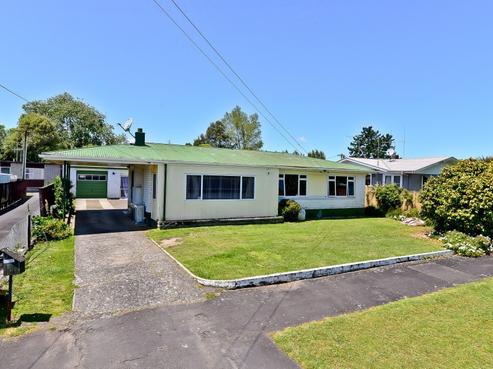 106 Lewis Street, Glenview