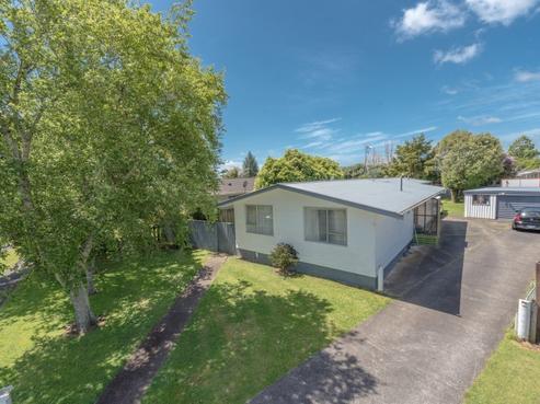 14 Elmwood Crescent, Pukete