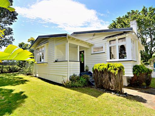 42 Smale Street, Point Chevalier