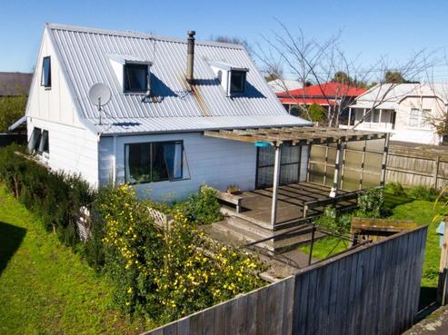 61 Glasgow Street, Whanganui Central