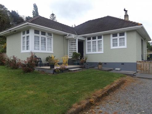 1 Paraekaretu Street, Hunterville