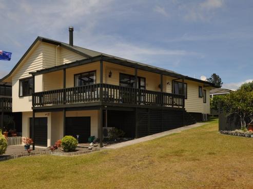 17 Pleasant Place, Pauanui