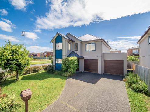 2 Vicente Place, Oteha