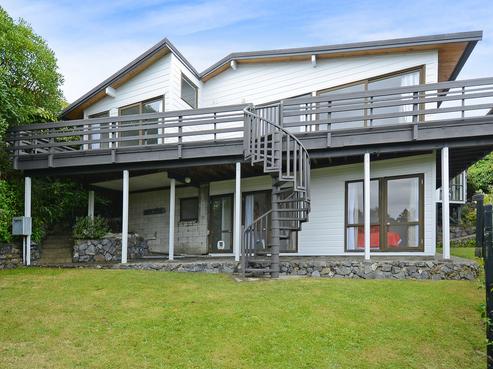 10 Kenilworth Grove, Silverstream