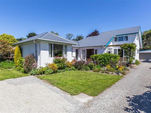 485 Avonhead Road, Avonhead