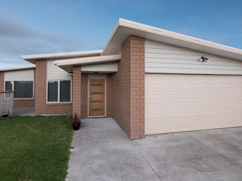24 County Drive, Hawera