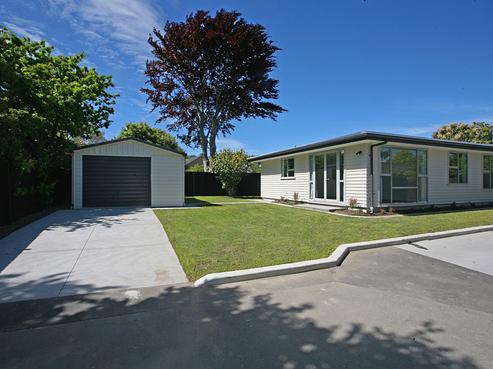 10 Selsey Lane, Somerfield