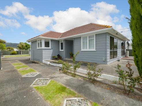 12 Hollard Grove, Avalon