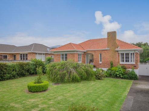 72 Moana Avenue, One Tree Hill