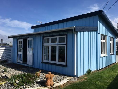 16 Hall Place, Foxton Beach