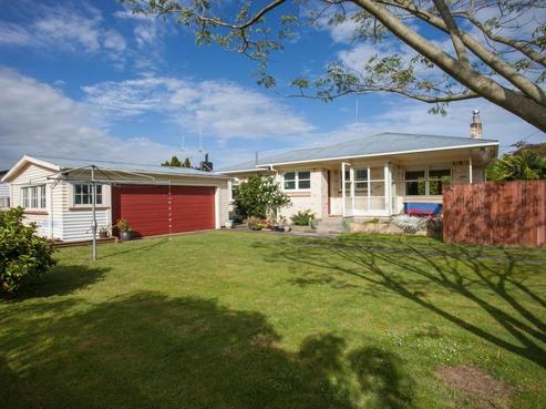 42 Campbell Street, Leamington