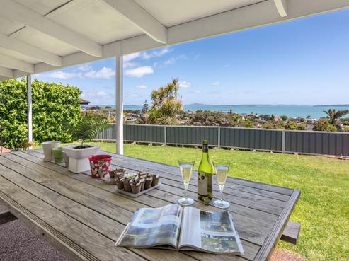 51 Maraetai Heights Road, Maraetai